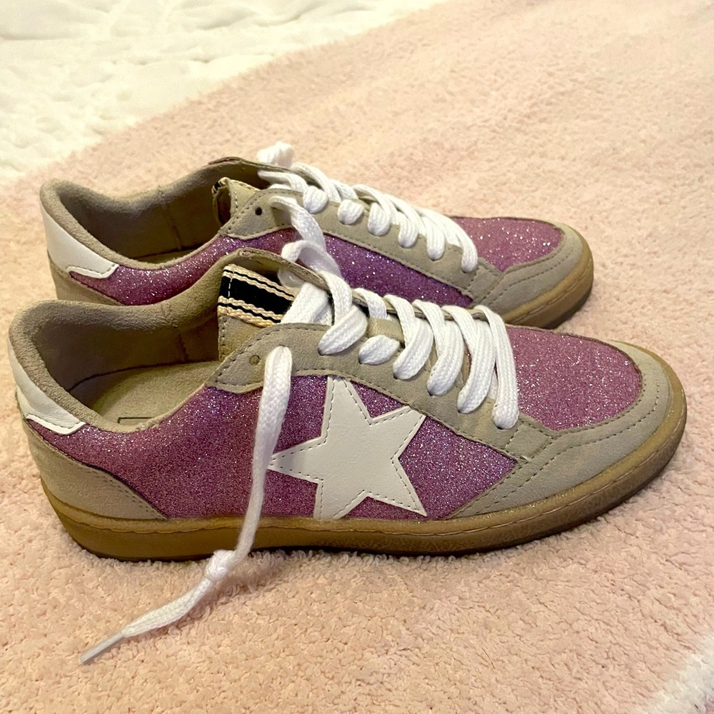 Shushop pink glitter sneakers